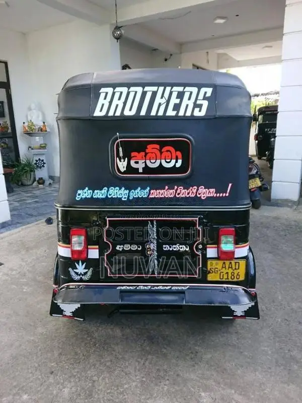 Bajaj 4 stroke 2012 Three Wheel (Used)