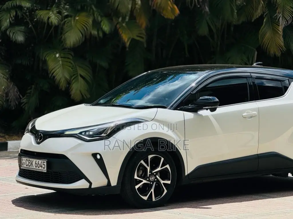 Toyota CHR 2020 SUV (Used)