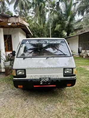 Mitsubishi L300 1987 Van (Used)