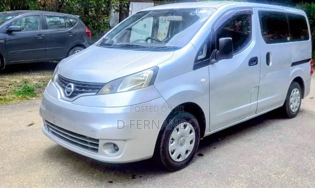 Nissan NV200 2017 Van (Used)