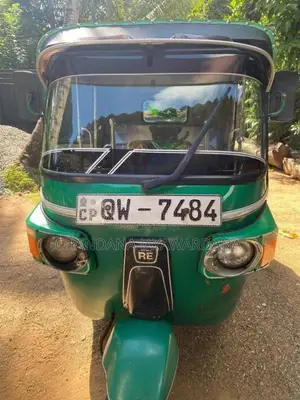 Bajaj 4 Stroke 2010 Three Wheel (Used)