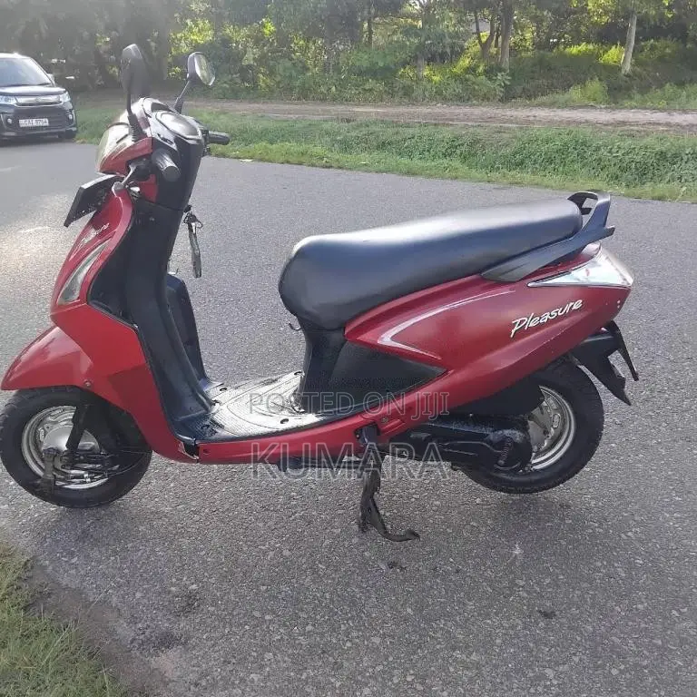 Hero Pleasure 2016 Motorbike (Used)