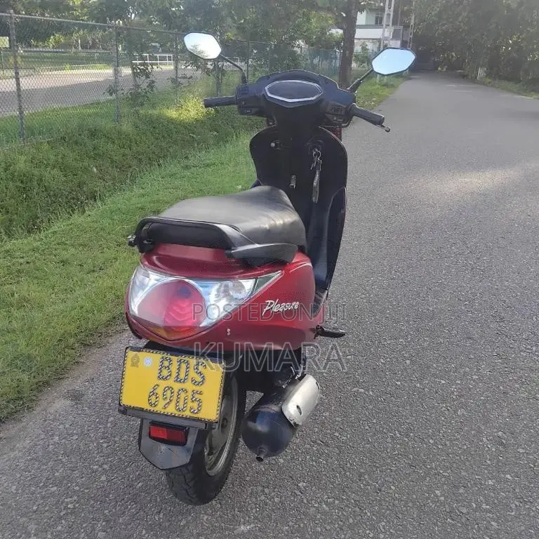 Hero Pleasure 2016 Motorbike (Used)