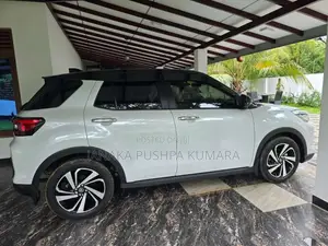 Toyota Raize 2025 SUV (Used)