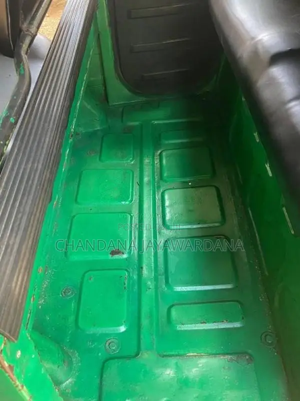 Bajaj 4 Stroke 2010 Three Wheel (Used)