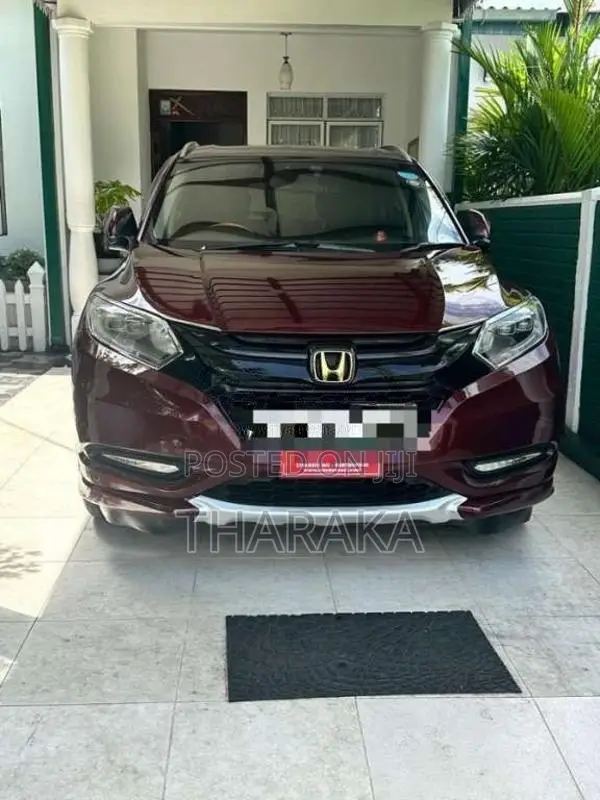 Honda Vezel 2014 SUV (Used)