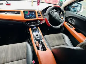 Honda Vezel 2014 SUV (Used)