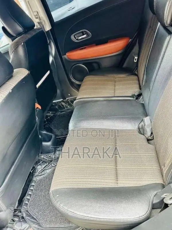 Honda Vezel 2014 SUV (Used)