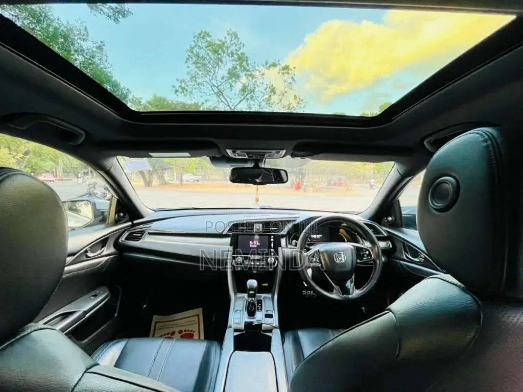 Honda Civic 2017 Car (Used)