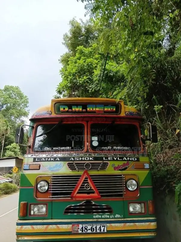 Ashok-Leyland Comet Super 1996 Lorry (Used)