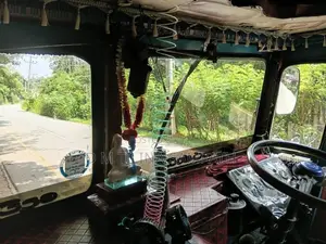 Ashok-Leyland Tusker 1995 Lorry (Used)