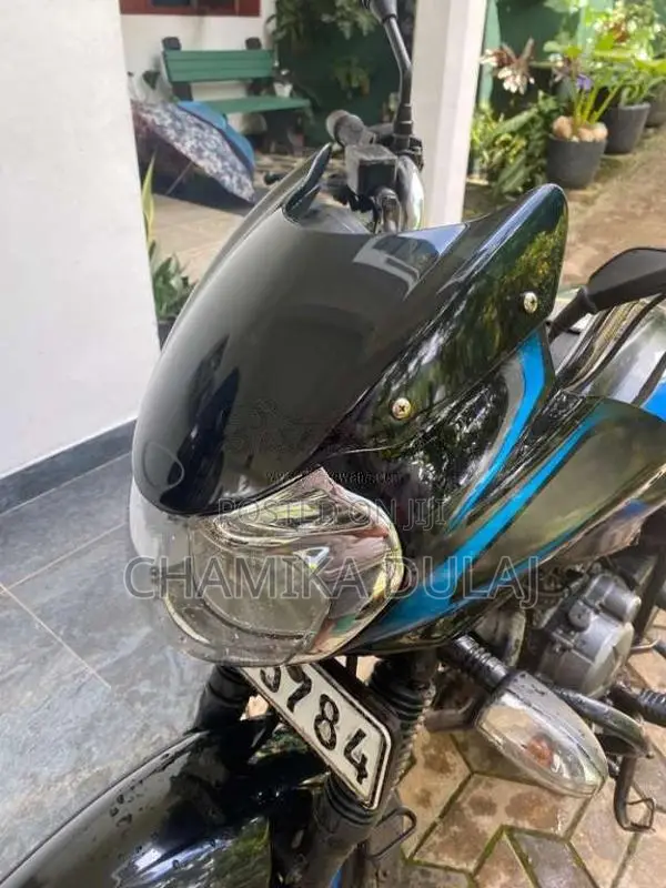 Bajaj Discover 2012 Motorbike (Used)