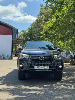 Toyota Hilux 2020 Pickup (Used)