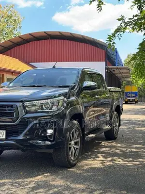 Toyota Hilux 2020 Pickup (Used)
