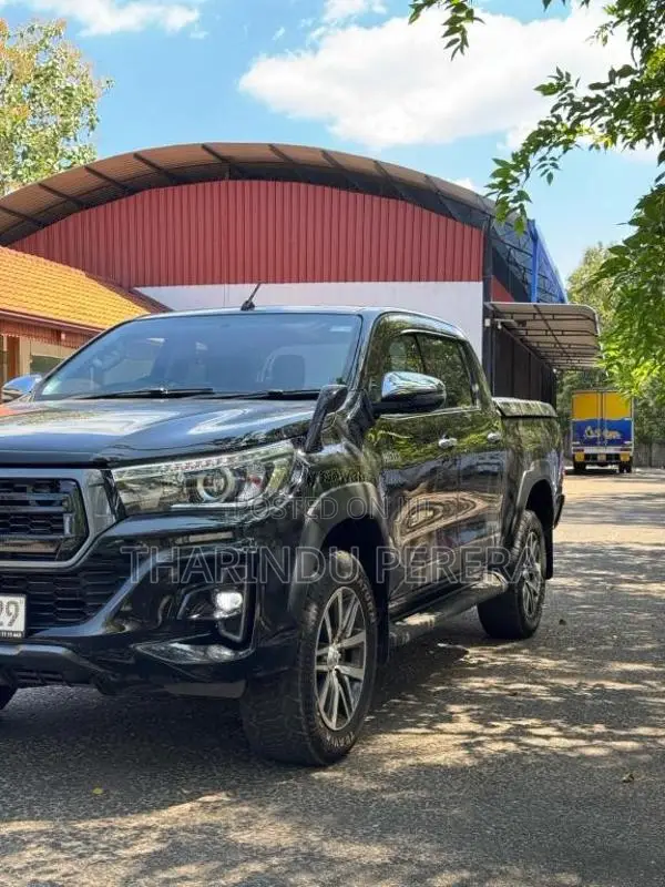 Toyota Hilux 2020 Pickup (Used)