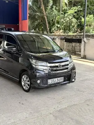 Nissan Dayz Highway Star 2017 Car (Used)