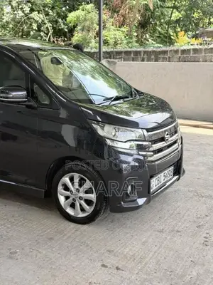 Nissan Dayz Highway Star 2017 Car (Used)