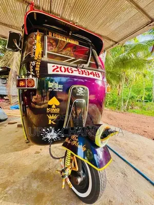 Bajaj RE 2000 Three Wheel (Used)