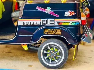 Bajaj RE 2000 Three Wheel (Used)