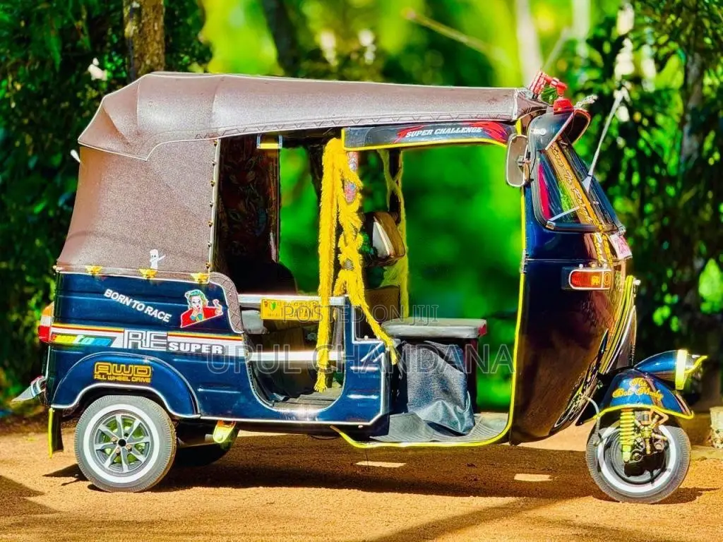 Bajaj RE 2000 Three Wheel (Used)