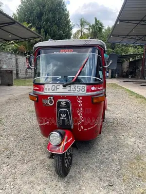 Bajaj RE 2 Stroke 2006 Three Wheel (Used)