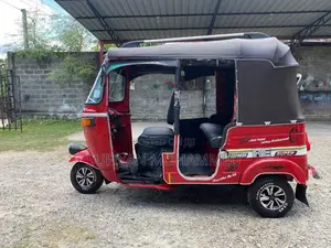 Bajaj RE 2 Stroke 2006 Three Wheel (Used)
