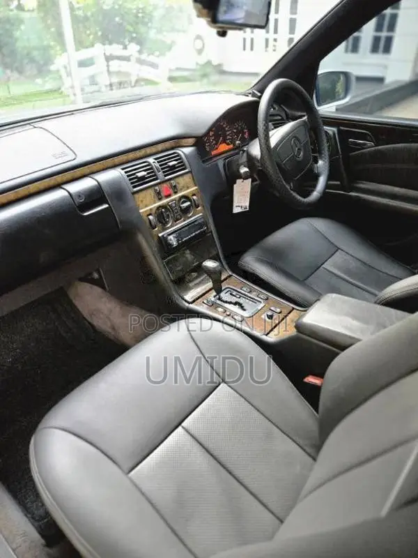 Mercedes-Benz W210 1997 Car (Used)
