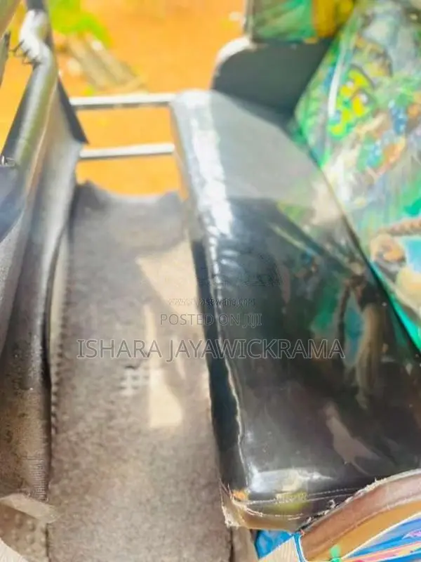 Bajaj 2 Stroke 2006 Three Wheel (Used)
