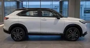 Honda VEZEL Z PLAY MOON ROOF B NEE 2025 SUV Brand New