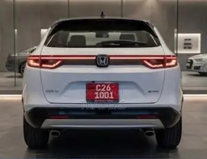 Honda VEZEL Z PLAY MOON ROOF B NEE 2025 SUV Brand New