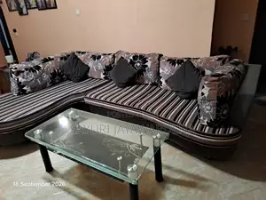 Damro Sofa for Sell With the Glass Stool