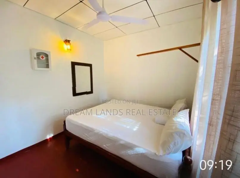 ☆ Hikkaduwa 2 Houses For Sale ( RHS - 483)