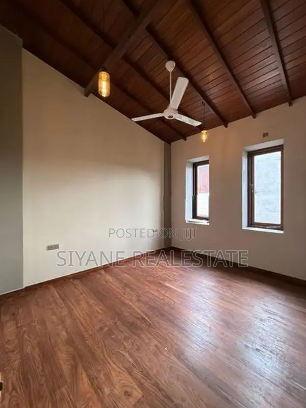 House for Sale in Thalawathugoda