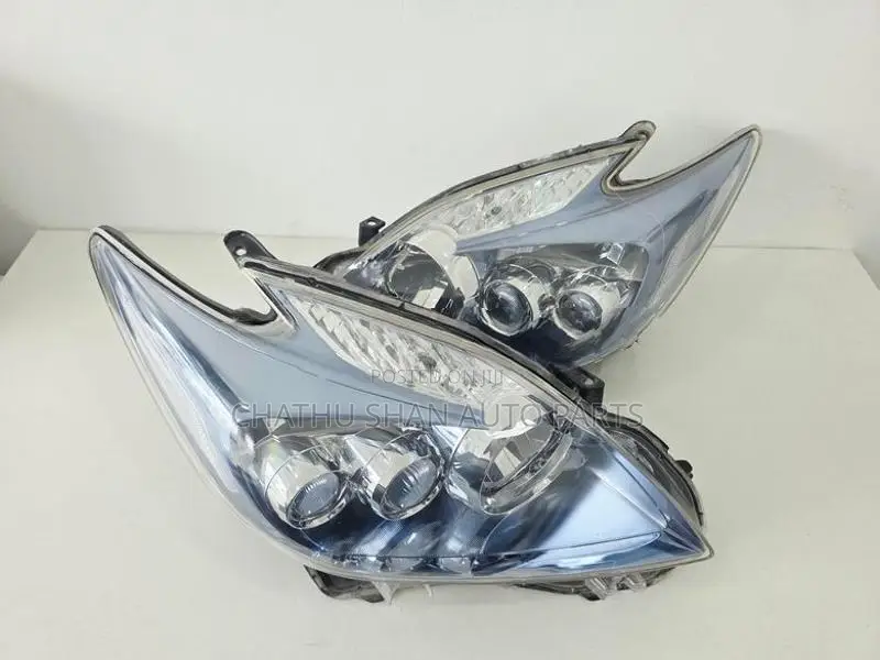 Toyota Prius W30 Headlight