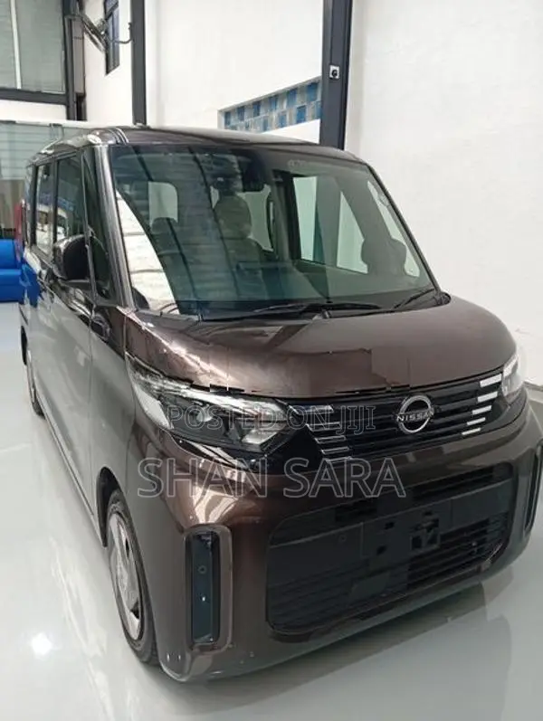 Nissan Roox X 2024