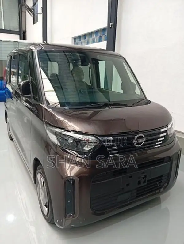 Nissan Roox X 2024