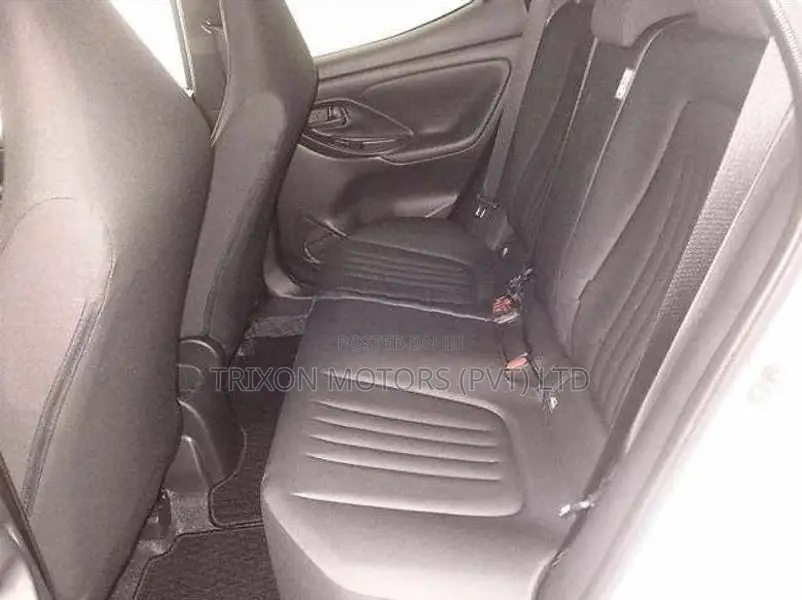 Toyota Yaris X 2026