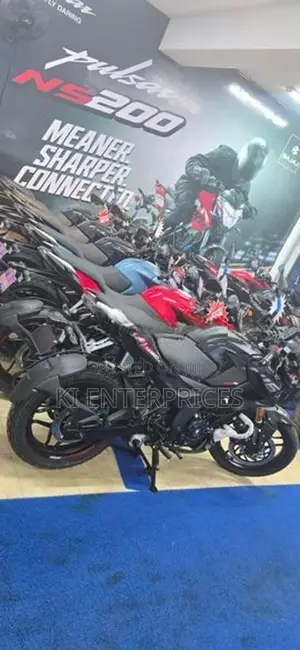 Bajaj Pulsar N160 Premium 2026