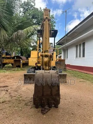 Mitsubishi ME 20 Excavator