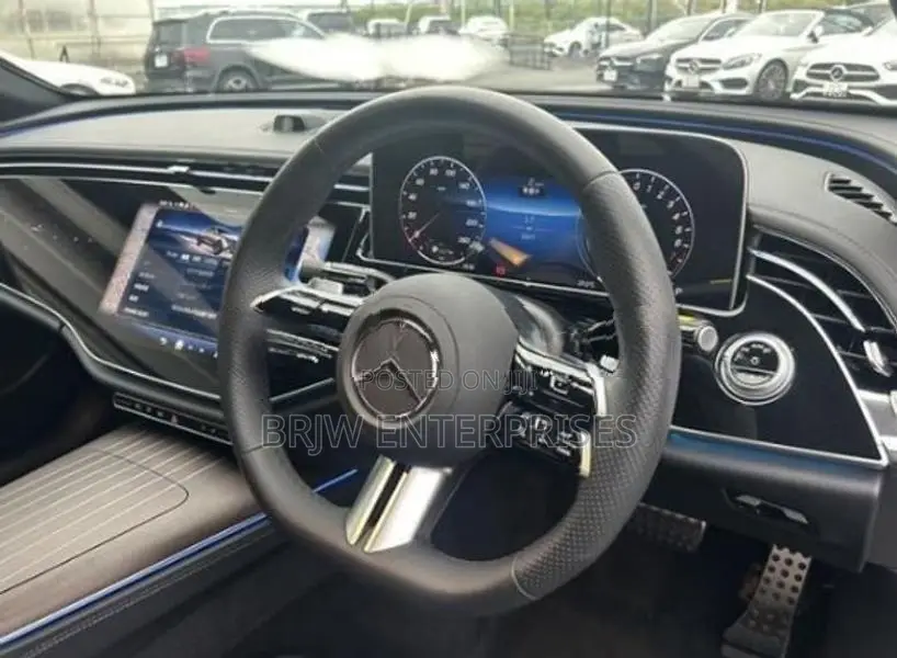 Mercedes Benz E350 plug in hybrid 2026