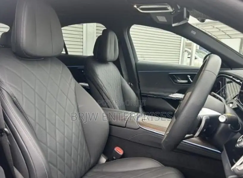 Mercedes Benz E350 plug in hybrid 2026