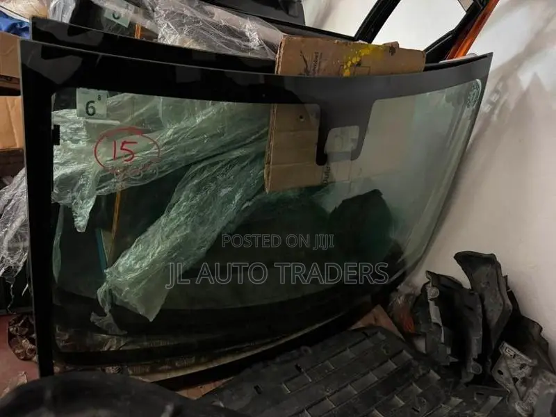 Suzuki Wagon R Windscreen