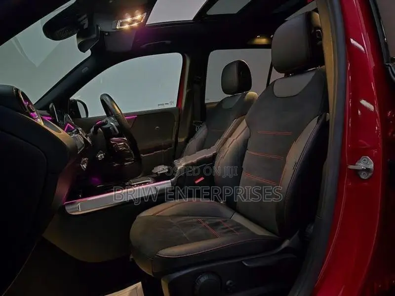 Mercedes Benz GLB 2026