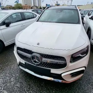 Mercedes Benz GLB 200 Night 2026