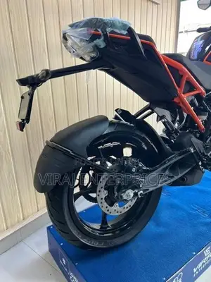 KTM Duke 160 2026