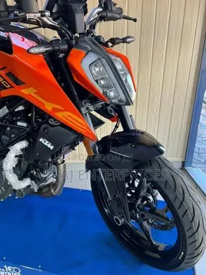 KTM Duke 160 2026