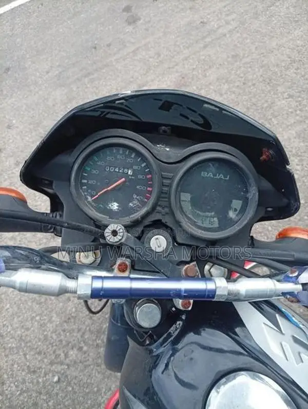 Bajaj CT100 2016