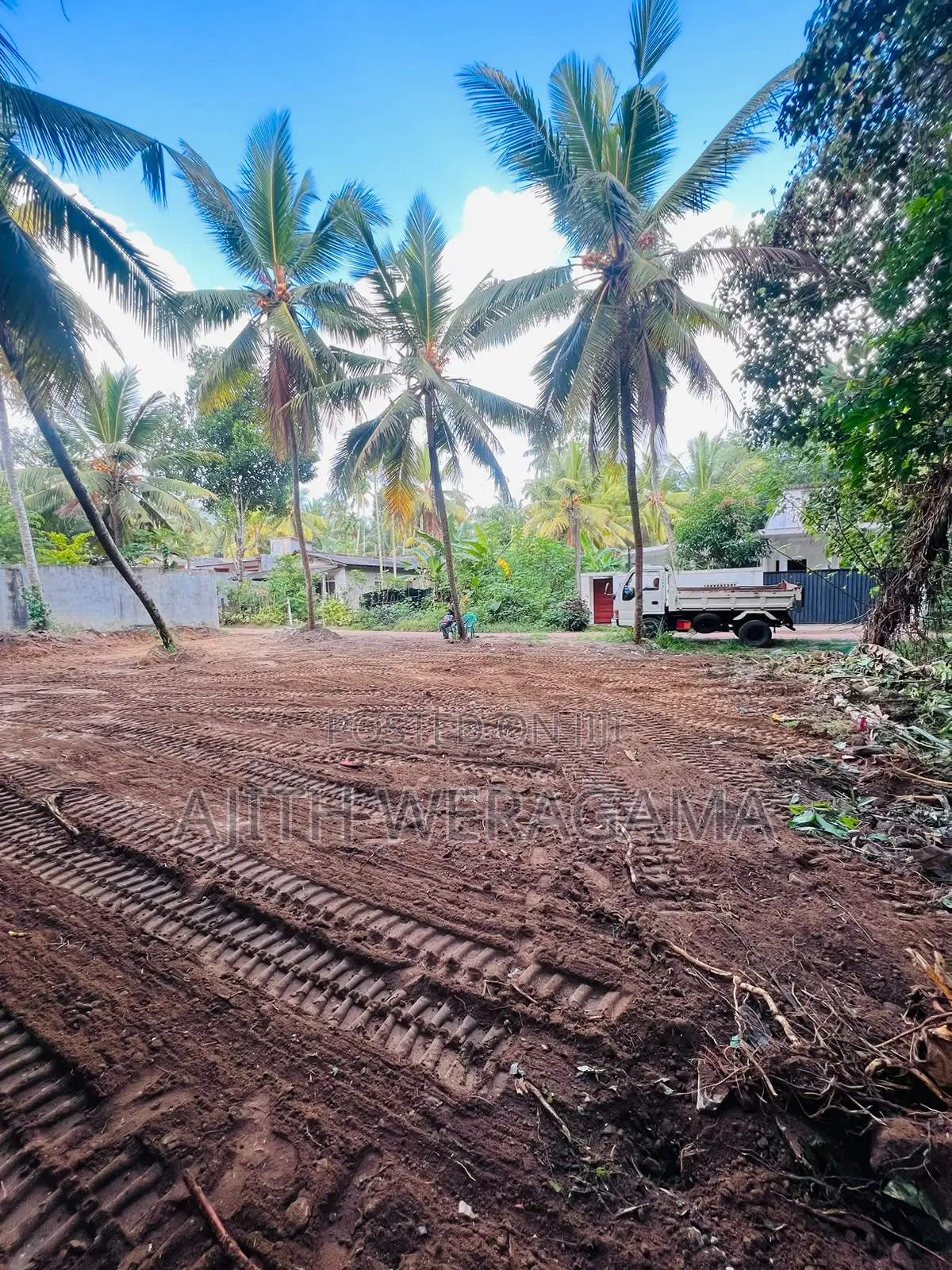18.5 Perch , Squared Land for Sale , Embaraluwa, Weliweriya