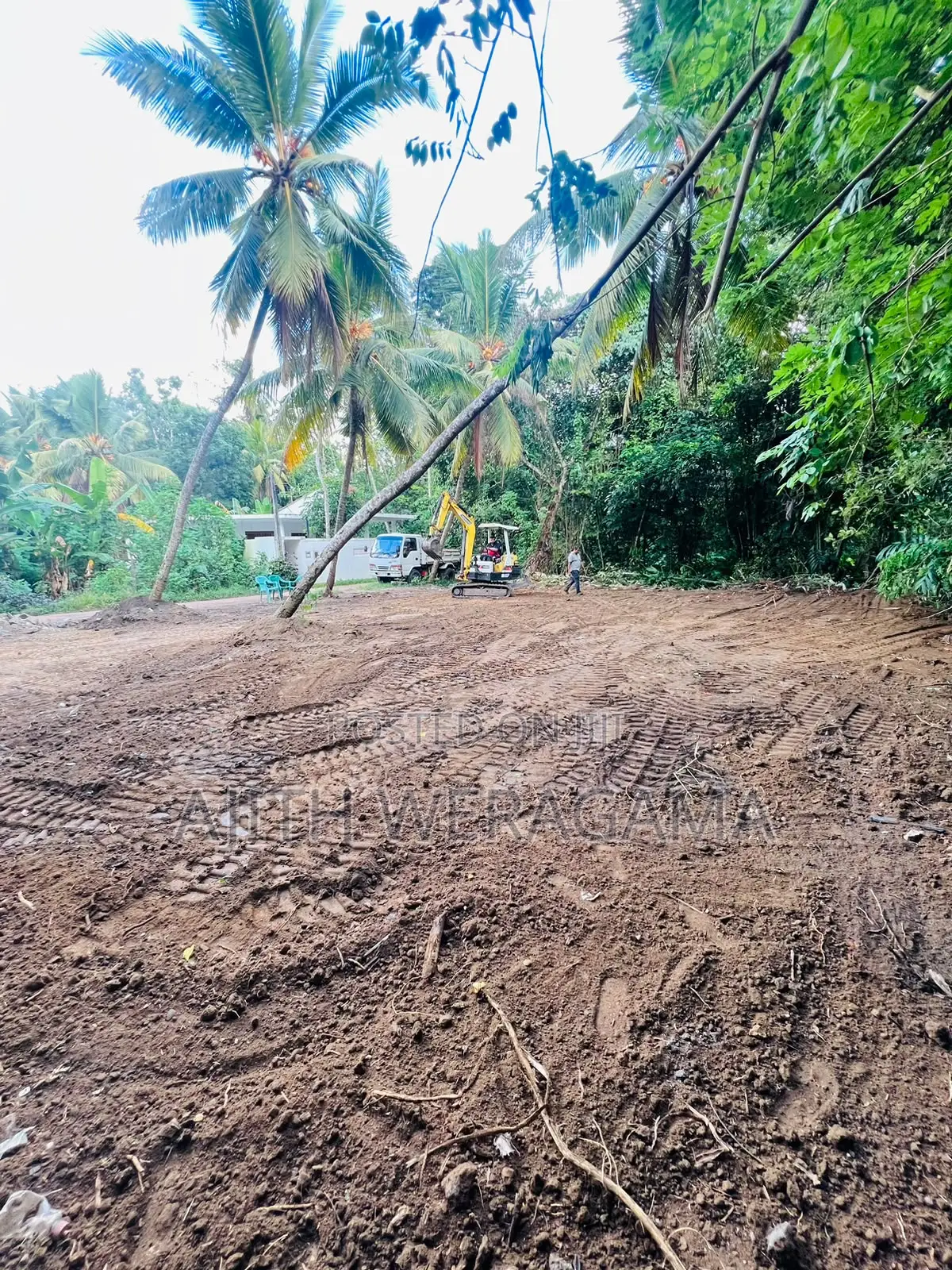 18.5 Perch , Squared Land for Sale , Embaraluwa, Weliweriya