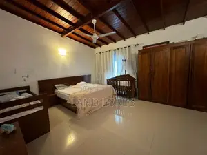 2 Storey 4BR House Facing Nandana Gardens Bambalapitiya for Sale